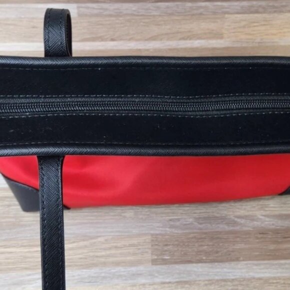 New Michael Kors Eva Top Zip Multi Pocket Small Tote Black Red NS Read - Picture 13 of 13